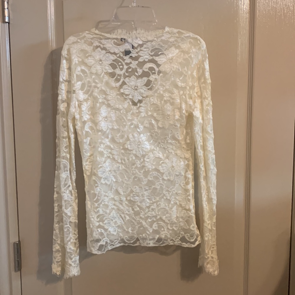 XS Victoria’s Secret lace vee neck, long sleeved blouse - Picture 2 of 5